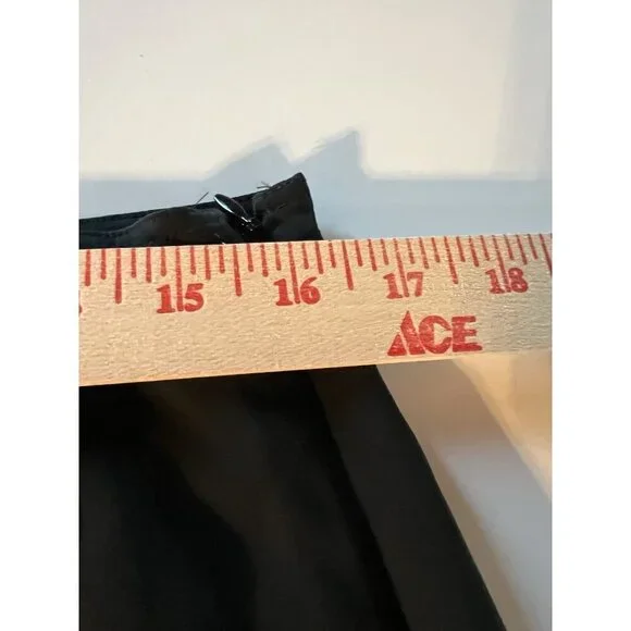 Burberry black silk lined designer knee length skirt 10 luxury pleated hem - Picture 7 of 9